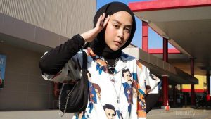 Pilihan Style OOTD Hijab Kemeja Untuk Tampilan Santai