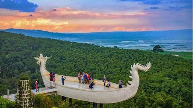 Tempat Wisata di Belanda Bersejarah Terbaik 2021